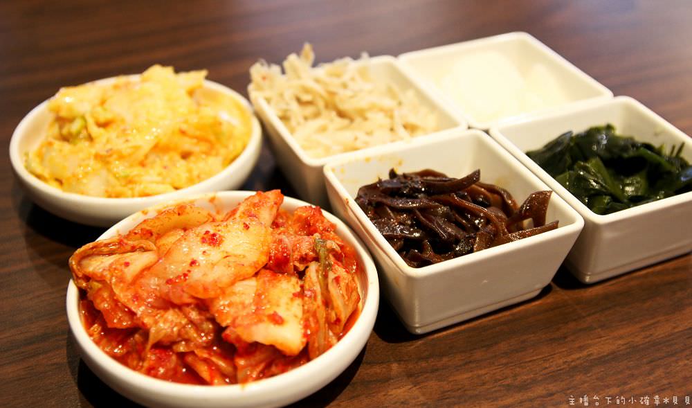 台中美食│韓式料理臻韓饌和他的好朋友-道地好吃小菜無限(已歇業)