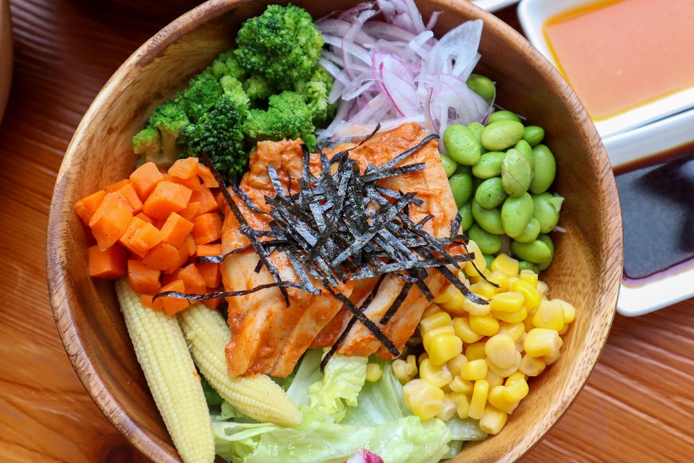 uPoke 夏威夷生魚飯台大公館美食推薦健康餐