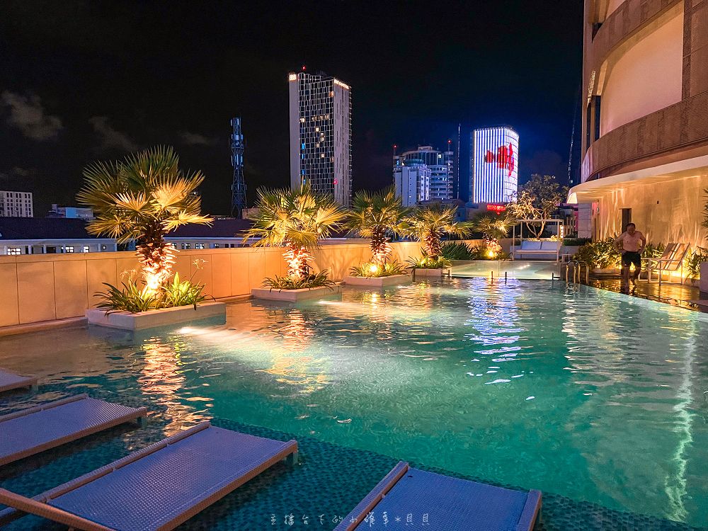 峴港希爾頓酒店HILTON DA NANG swimming pool