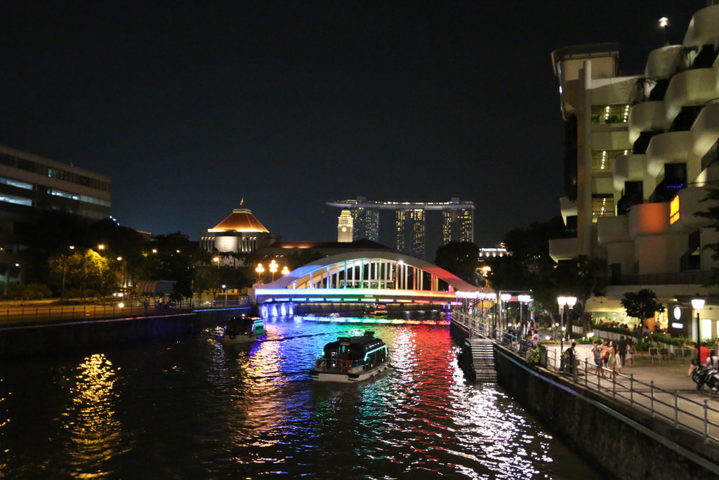 新加坡夜景金沙燈光秀克拉瑪頭松發肉骨茶31.jpg